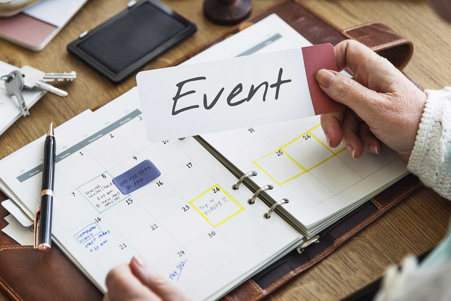 5 Tips to Compete With Your Competitor in the Event Planning Industry